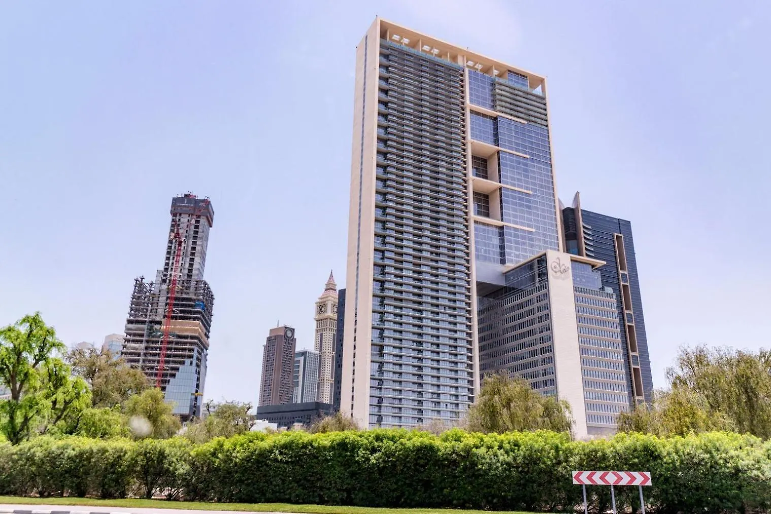 Blueground Difc City View Pool Gym Dxb-182 Dubai Apartment